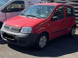 Rot Gebraucht 2007 Fiat Panda Kleinwagen | 1.250 €