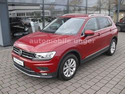 Ruby red metallic Gebraucht 2017 VW Tiguan Highline SUV | 20.890 € (Guter Preis)