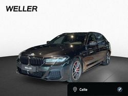 Black sapphire (schwarz) Gebraucht 2022 BMW 540 Comfort Edition Kombi | 39.850 € (Fairer Preis)