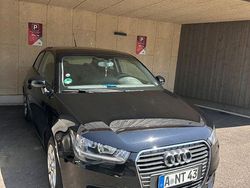 Schwarz Gebraucht 2011 Audi A1 Ambition Kleinwagen | 7.500 € (Etwas zu teuer)