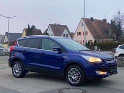 Blau Gebraucht 2014 Ford Kuga Titanium SUV | 11.990 € (Etwas zu teuer)