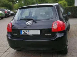 Gebraucht 2009 Toyota Auris Limousine | 6.500 € (Etwas zu teuer)