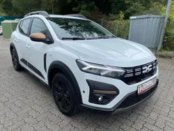 Weiß Gebraucht 2024 Dacia Sandero Extreme Kleinwagen | 17.950 € (Fairer Preis)