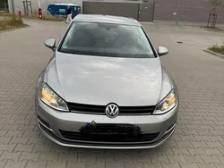 Silber Gebraucht 2014 VW Golf VII Kleinwagen | 10.800 € (Guter Preis)