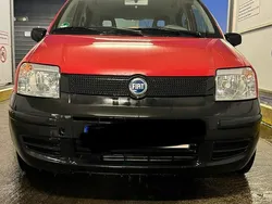 Rot Gebraucht 2004 Fiat Panda Kleinwagen | 1.150 €