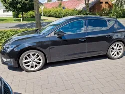 Schwarz Gebraucht 2015 Seat Leon FR Limousine | 11.500 € (Fairer Preis)