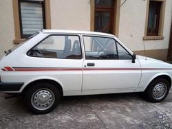 Weiß Gebraucht 1985 Ford Fiesta Kleinwagen | 3.300 €