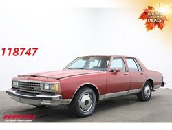 Rot Gebraucht 1983 Chevrolet Caprice Limousine | 3.875 €