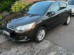 Braun Gebraucht 2014 Citroën DS4 Chic Kleinwagen | 5.100 € (Guter Preis)
