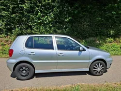 Silber Gebraucht 2001 VW Polo Comfortline Kombi | 1.000 € (Fairer Preis)