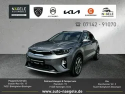 Grey metallic Gebraucht 2024 Kia Stonic Spirit SUV | 21.800 € (Etwas zu teuer)