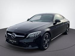 Unilack schwarz uni Gebraucht 2022 Mercedes C200 AMG Coupé | 33.900 € (Guter Preis)