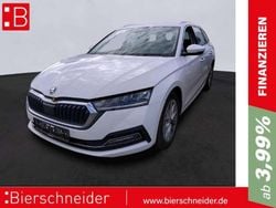 Weiss Gebraucht 2023 Skoda Octavia Style Kombi | 22.950 € (Guter Preis)
