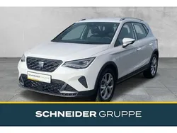 Weiß Gebraucht 2024 Seat Arona FR SUV | 22.180 € (Fairer Preis)