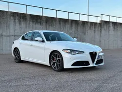 Weiß Gebraucht 2019 Alfa Romeo Giulia Super Limousine | 20.900 €