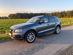Grau Gebraucht 2011 Audi Q5 SUV | 11.900 € (Fairer Preis)