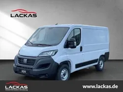 Weiß (colore esterno (weiss (pastell))) Gebraucht 2023 Fiat Ducato Van | 40.817 €