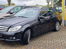 Obsidianschwarz metalliclack Gebraucht 2011 Mercedes C200 Kombi | 4.750 € (Guter Preis)