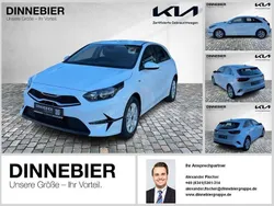Cararraweiss Neu 2024 Kia Ceed Vision Limousine | 21.990 € (Superpreis)