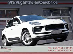 Pure white Gebraucht 2023 Porsche Macan SUV | 59.850 € (Superpreis)