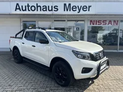 Weiß metallic Gebraucht 2021 Nissan Navara N-Guard Abholung | 36.390 € (Etwas zu teuer)