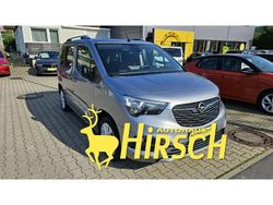Grau (tiefquarz grau) Gebraucht 2022 Opel Combo-e Life Ultimate Van / Kleinbus | 22.980 € (Fairer Preis)