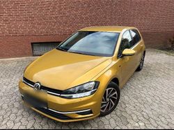 Gold Gebraucht 2018 VW Golf Join Limousine | 10.700 € (Guter Preis)