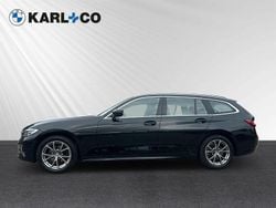 Schwarz Gebraucht 2021 BMW 320 Luxury Line Kombi | 24.958 € (Superpreis)