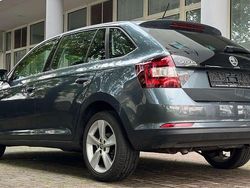 Grau Gebraucht 2019 Skoda Rapid Kombi | 9.999 € (Fairer Preis)
