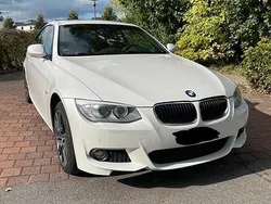 Weiß Gebraucht 2011 BMW 320 M Sport Coupé | 11.000 € (Fairer Preis)