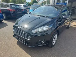 Schwarz Gebraucht 2015 Ford Fiesta Trend Kleinwagen | 6.400 € (Fairer Preis)