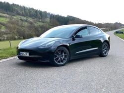 Schwarz Gebraucht 2023 Tesla Model 3 Standard Range Limousine | 28.000 € (Guter Preis)
