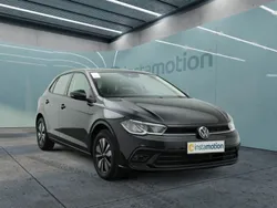 Schwarz Gebraucht 2024 VW Polo IQ Drive Limousine | 20.198 € (Guter Preis)
