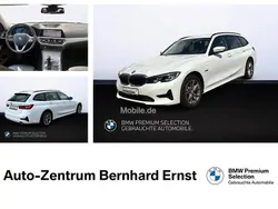 Weiß Gebraucht 2022 BMW 320e Sport Line Kombi | 28.900 € (Etwas zu teuer)