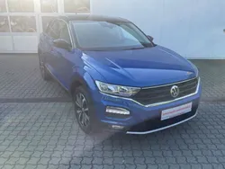 Blau Gebraucht 2020 VW T-Roc Style SUV | 20.590 € (Fairer Preis)