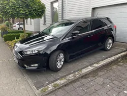 Schwarz Gebraucht 2017 Ford Focus Titanium Kombi | 10.800 € (Guter Preis)