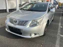 Silber Gebraucht 2010 Toyota Avensis Edition Kombi | 1.850 € (Fairer Preis)