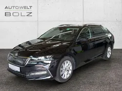 Schwarz Gebraucht 2022 Skoda Superb Style Kombi | 25.990 € (Guter Preis)