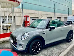 Grau Gebraucht 2019 Mini Cooper Cabriolet Cabrio | 18.243 €