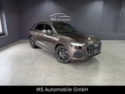 Braun Gebraucht 2018 Audi Q8 S-Line SUV | 47.990 € (Guter Preis)