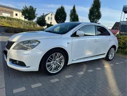 Weiß Gebraucht 2010 Suzuki Kizashi Sport Limousine | 6.500 € (Guter Preis)