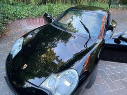 Schwarz Gebraucht 2003 Porsche 911 Carrera 4S Coupé | 38.911 € (Fairer Preis)