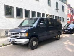 Blau Gebraucht 1998 Ford Econoline Van / Kleinbus | 12.000 €