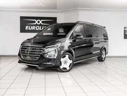 Schwarz Neu 2025 Mercedes V300 Exclusive Van / Kleinbus | 111.622 €