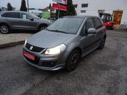 Grau Gebraucht 2013 Suzuki SX4 Club Limousine | 4.590 € (Fairer Preis)