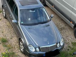 Grau Gebraucht 2006 Mercedes E280 Limousine | 5.800 € (Fairer Preis)