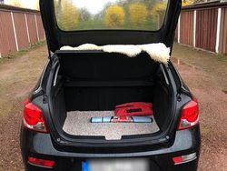 Schwarz Gebraucht 2011 Chevrolet Cruze Kombi | 12.500 €