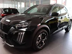 Schwarz Neu 2025 Peugeot 2008 GT SUV | 28.870 € (Superpreis)