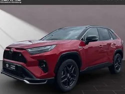 Rot Gebraucht 2024 Toyota RAV4 Hybrid SUV | 51.490 € (Etwas zu teuer)