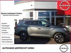 Grau Gebraucht 2018 Ssangyong (KGM) Rexton Quartz SUV | 21.900 € (Teuer)